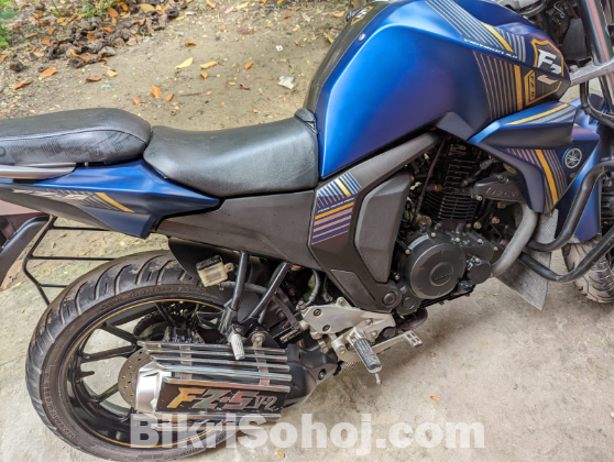 Yamaha Fzs_V2